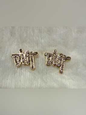 Luxurious D Earrings Goldtone Fashion Jewelry